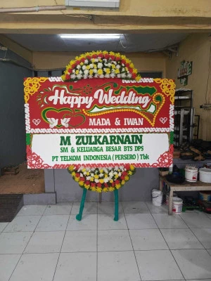 Papan Bunga di Semampir Pituruh